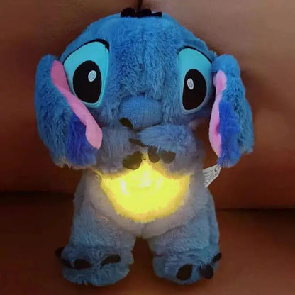Traumzeit mit Stitch-Das Kuscheltier mit Lichtmagie ✨💙 - 365DayRetail
